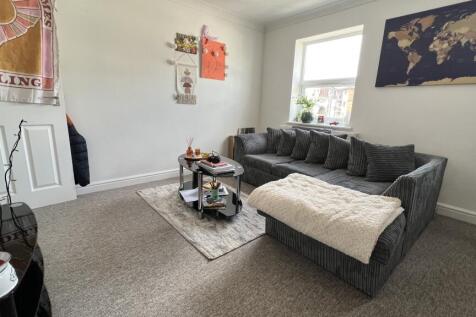Newgate Mews, , Bournemouth photo 3