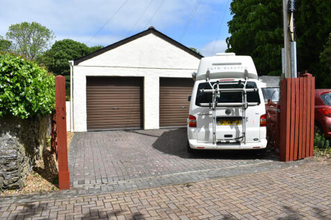 Garage/Parking