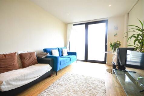 Kitchen / Lounge