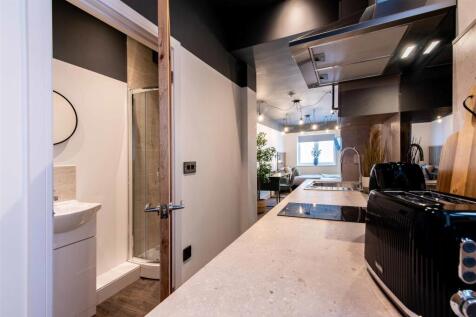 86 wolfa st-low-25.jpg