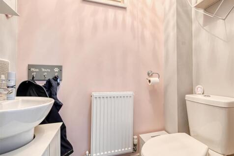 25 Staley Grove-4.jpg