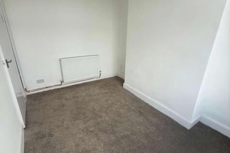 Midland Road photo 3