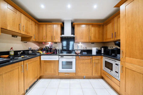 Imperial Wharf, Fulham, London, SW6 photo 2