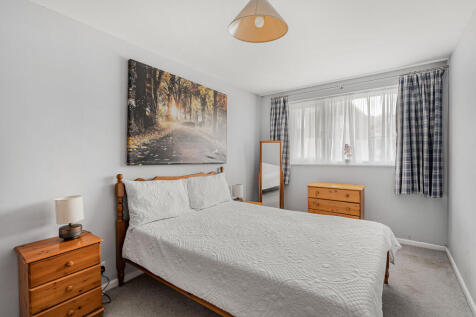 Mayflower Court, Dartmouth, Devon photo 4