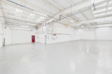 Light Industrial to rent Image 3