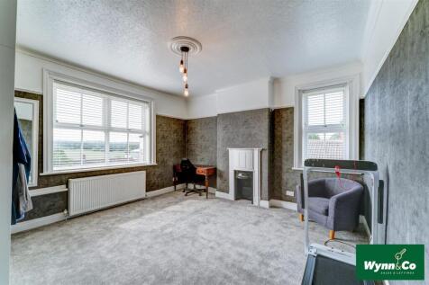 407 Aberford Road-1042L.jpg