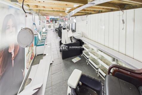 CAM03215G0-PR0111-STILL005.jpg