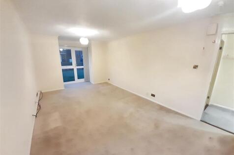 Living room 2 new.jpg