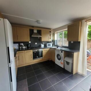 Lowick Court, Moulton, Northampton, NN3 7TY photo 4