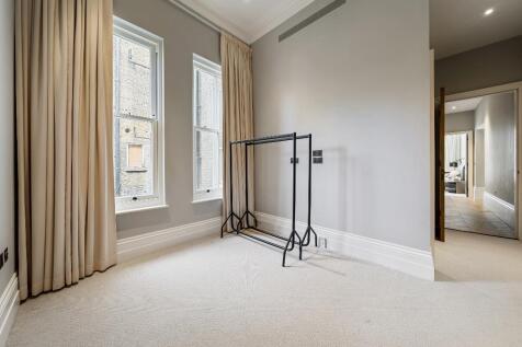 Gloucester Road SW7 4RH-11 (1024x683).jpg