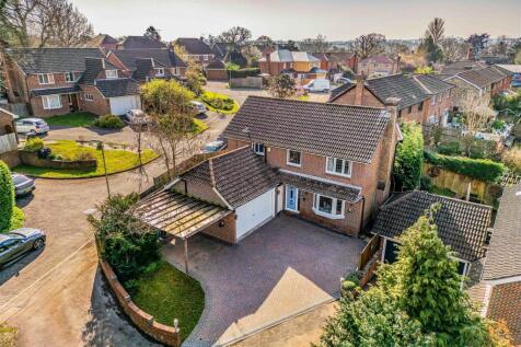 11 Deanswood Drive-Aerials-Small-PorticoMarketing-