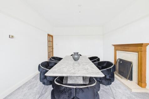 CAM04578G0-PR0031...