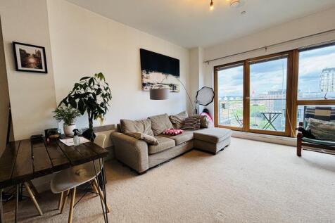 15TH FLOOR APARTMENT WITH PANORAMIC VIEWS OF MANC