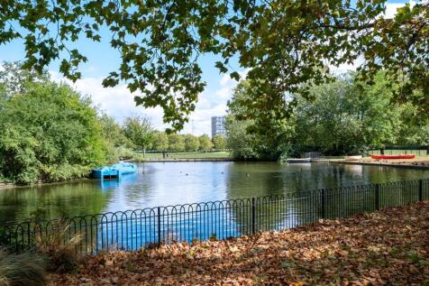 Southwark Park Lake