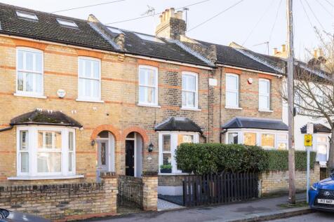 Violet Road, E18