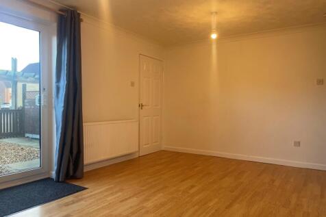 Snowley Park, Whittlesey, PE7 photo 5