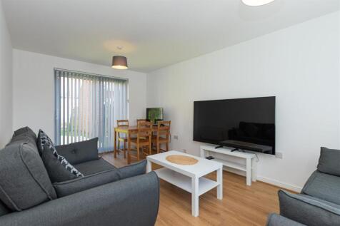 14 Waterlily Close.jpg