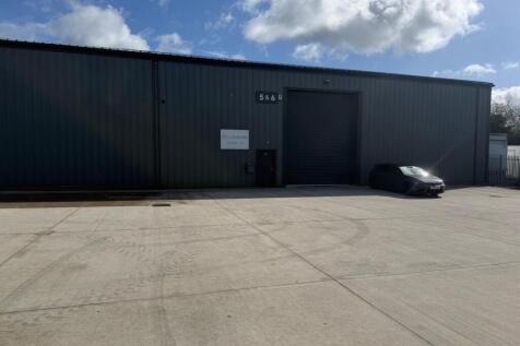 Storage to rent Image 9