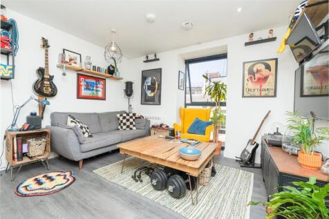 Flat-18-28-Baldwin-Street-BS1-11.jpg