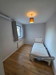 Windmill Road, Slough, SL1 photo 4
