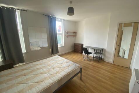 Delph Mount, Woodhouse, Leeds, LS6 2HS photo 5