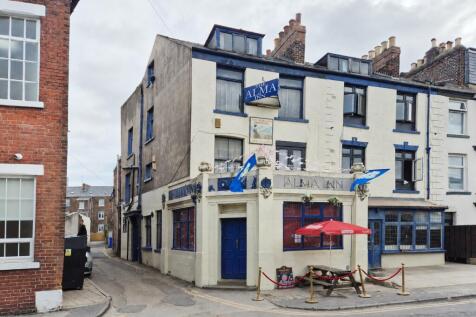 Five bedroom public house - For sale by auction