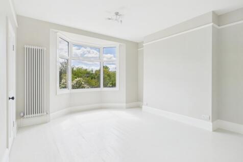 Abington Park Crescent