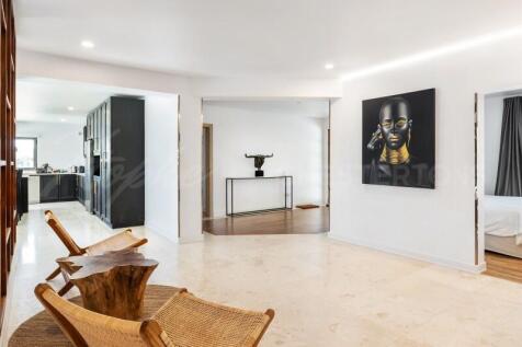 Almancil 6 Bed Villa For Sale Algarve (42)