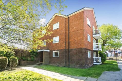 Davidson Frost-Wellings, DFW, Hertford Court, Fron