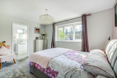 Dents Close 32-42.jpg