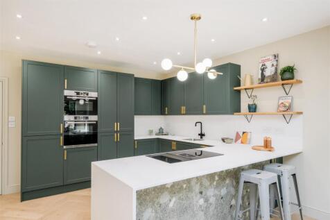 169 Peterborough Road furnished-24.jpg