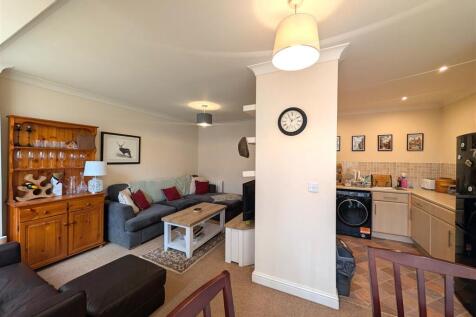 Coach House Court, Wragby photo 3