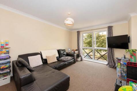Jovian Way, Ipswich photo 5