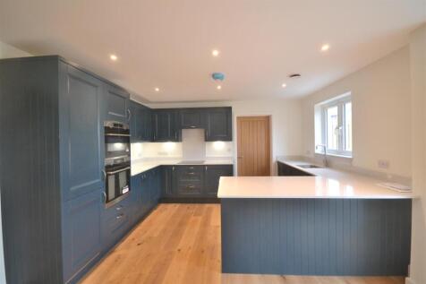 Similar Kitchen 1.JPG