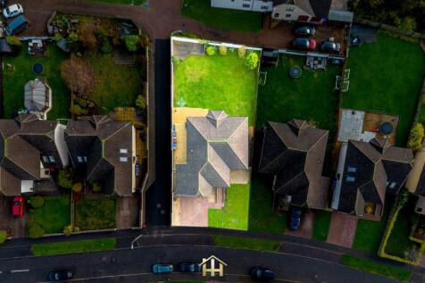 11 CASTLE WOOD AVE DD4 9FP 211025 EDIT (13 of 52).