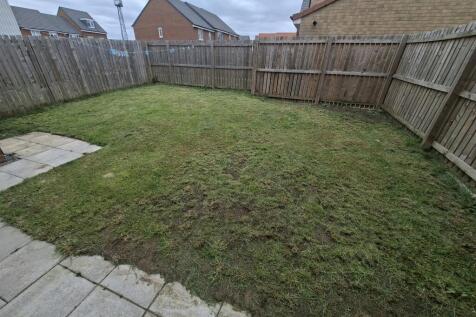 Newton Drive, Houghton Le Spring photo 4