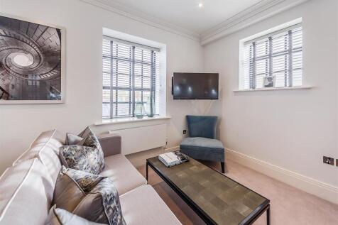 8317621-interior16.jpg