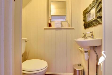 Cloakroom/WC