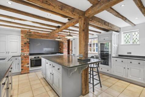 Elvedon Road, Cobham, Surrey KT11 photo 3