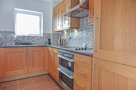 Celsus Grove, Swindon, Wiltshire photo 4