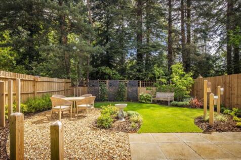 brooklands grove, weybridge