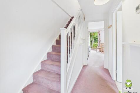 EweMove Estate Agents Basingstoke 