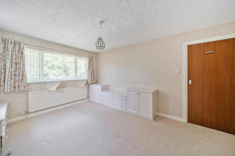 1333414-11-689daf...