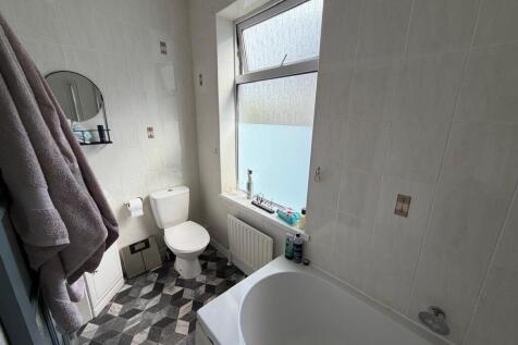 19, Alfred Street, Alfreton photo 3