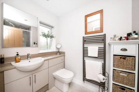 BEDROOM ONE EN-SUITE SHOWER ROOM