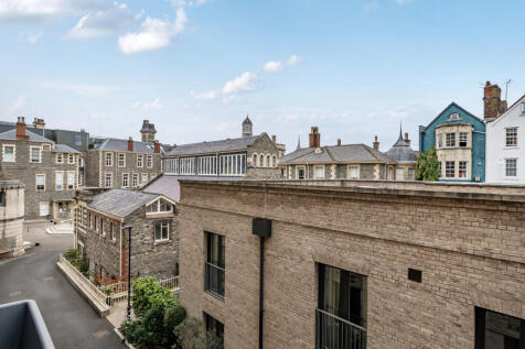 1364601-7-68ed122...