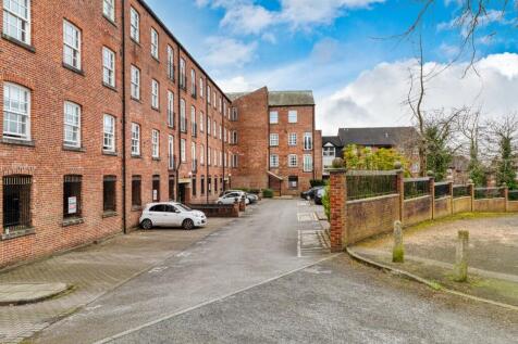 Springbank Court Parking