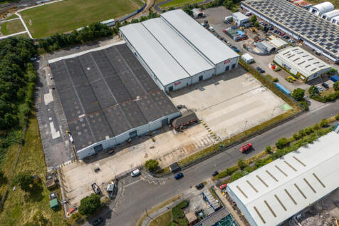 Light Industrial to rent Image 5