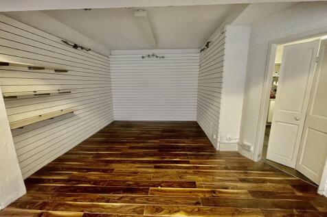 Commercial Property to rent Image 5