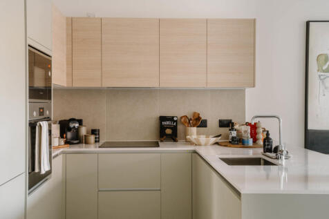 Adam Firman Momento Showrooms Room 1 Web 7